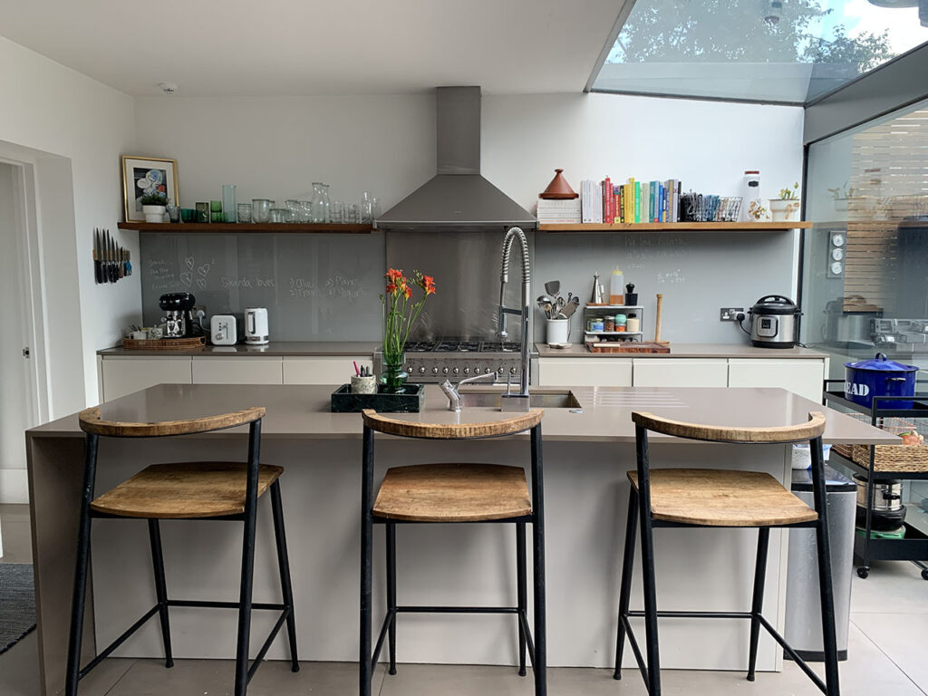 28 20210823_153351372_iOS